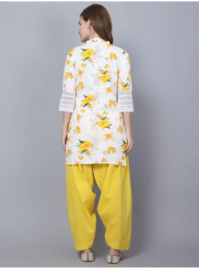 Pack of 2 Women Floral Print Cotton Blend Straight Kurta (Yellow, Red)