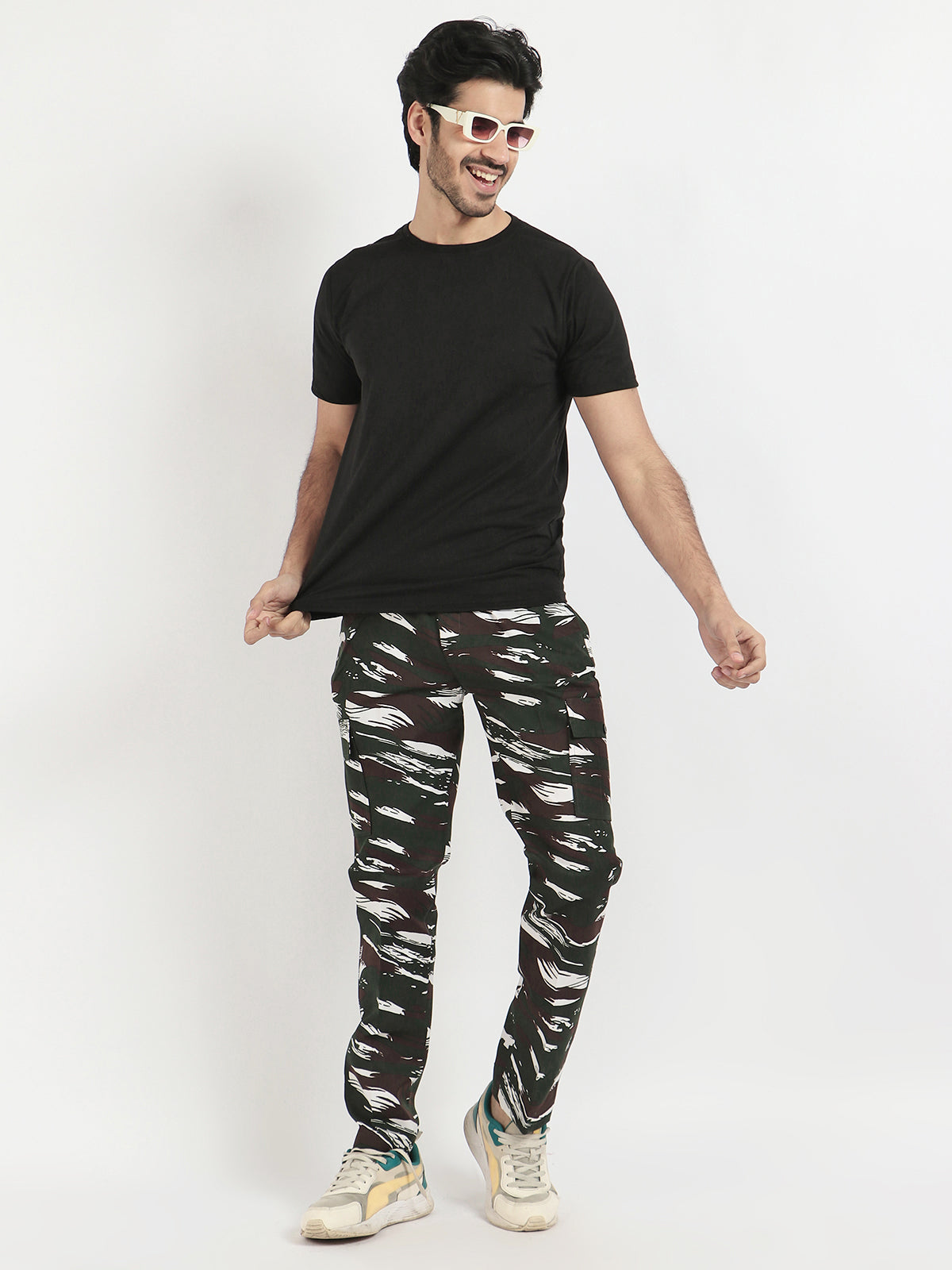Present For Men Cotton Green Stylish Camouflage Pants for Every Adventure, commonly used in military and outdoor apparel 38