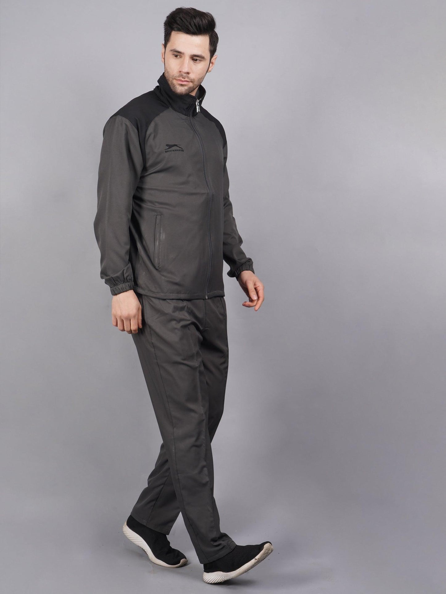 Dark grey and black Court essential tracksuit 424-B