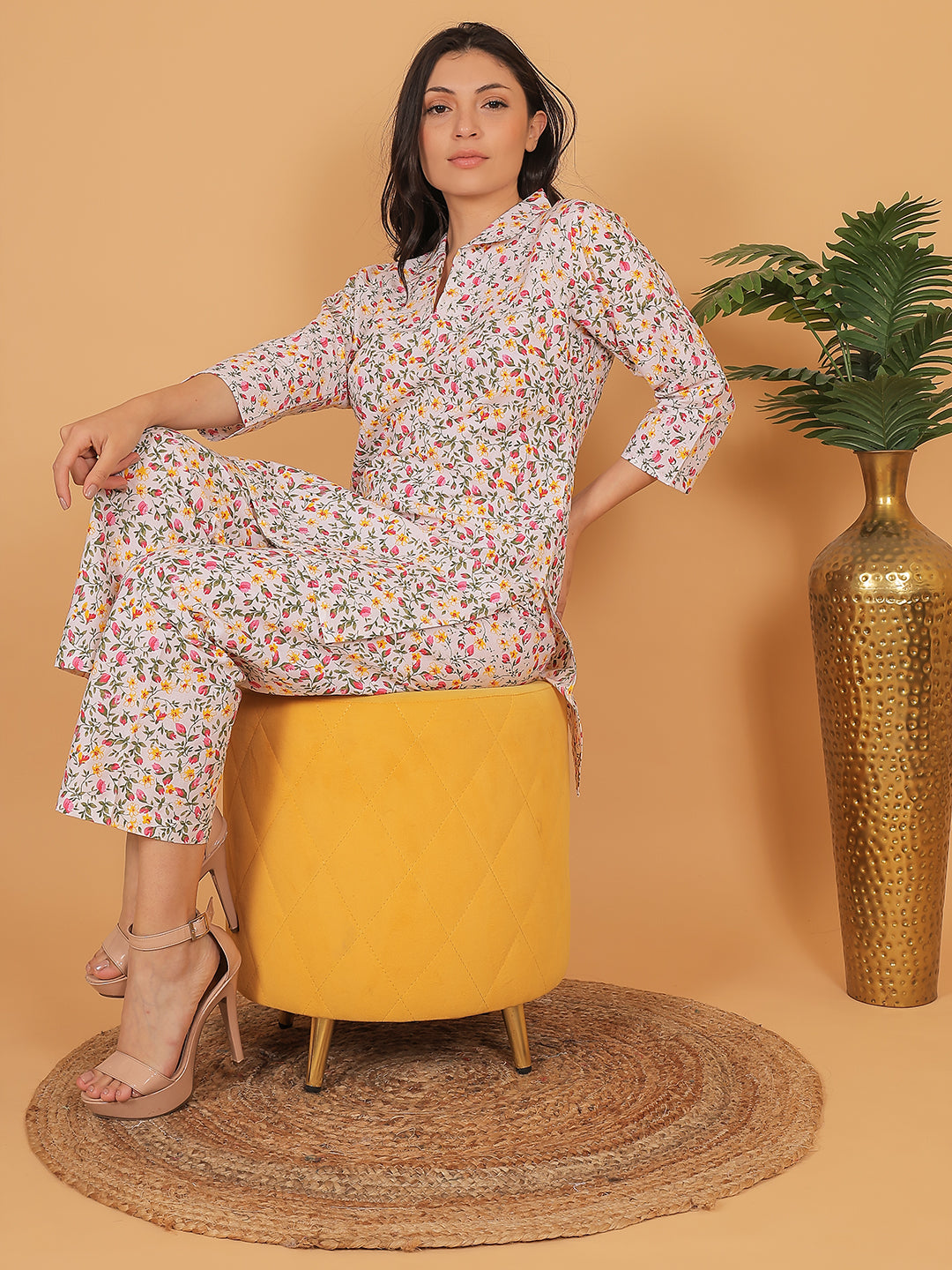Women White Floral Printed Cotton Coord Set with 3/4 Sleeves