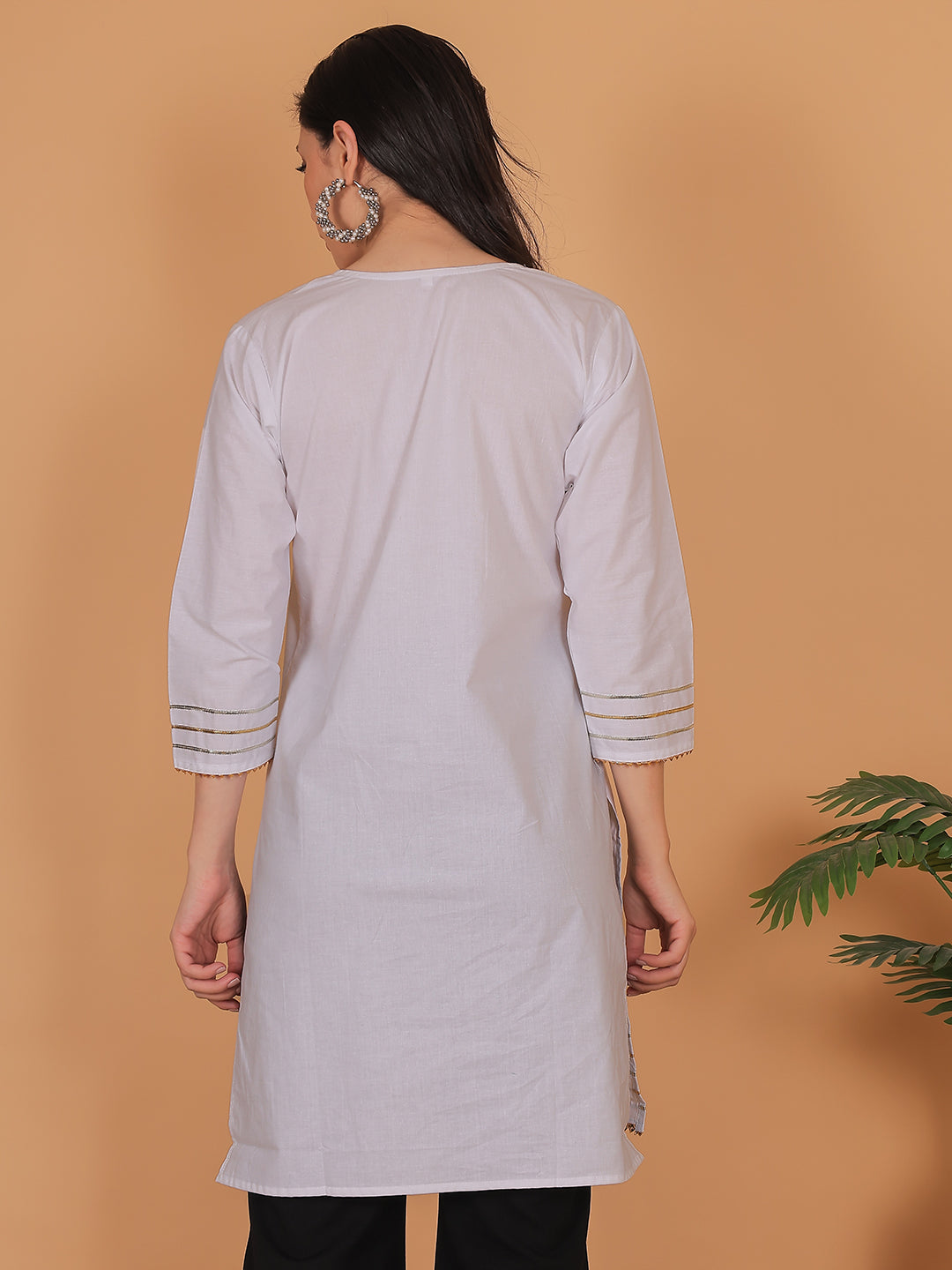 Women White Cotton Straight Kurti with Golden Detailing