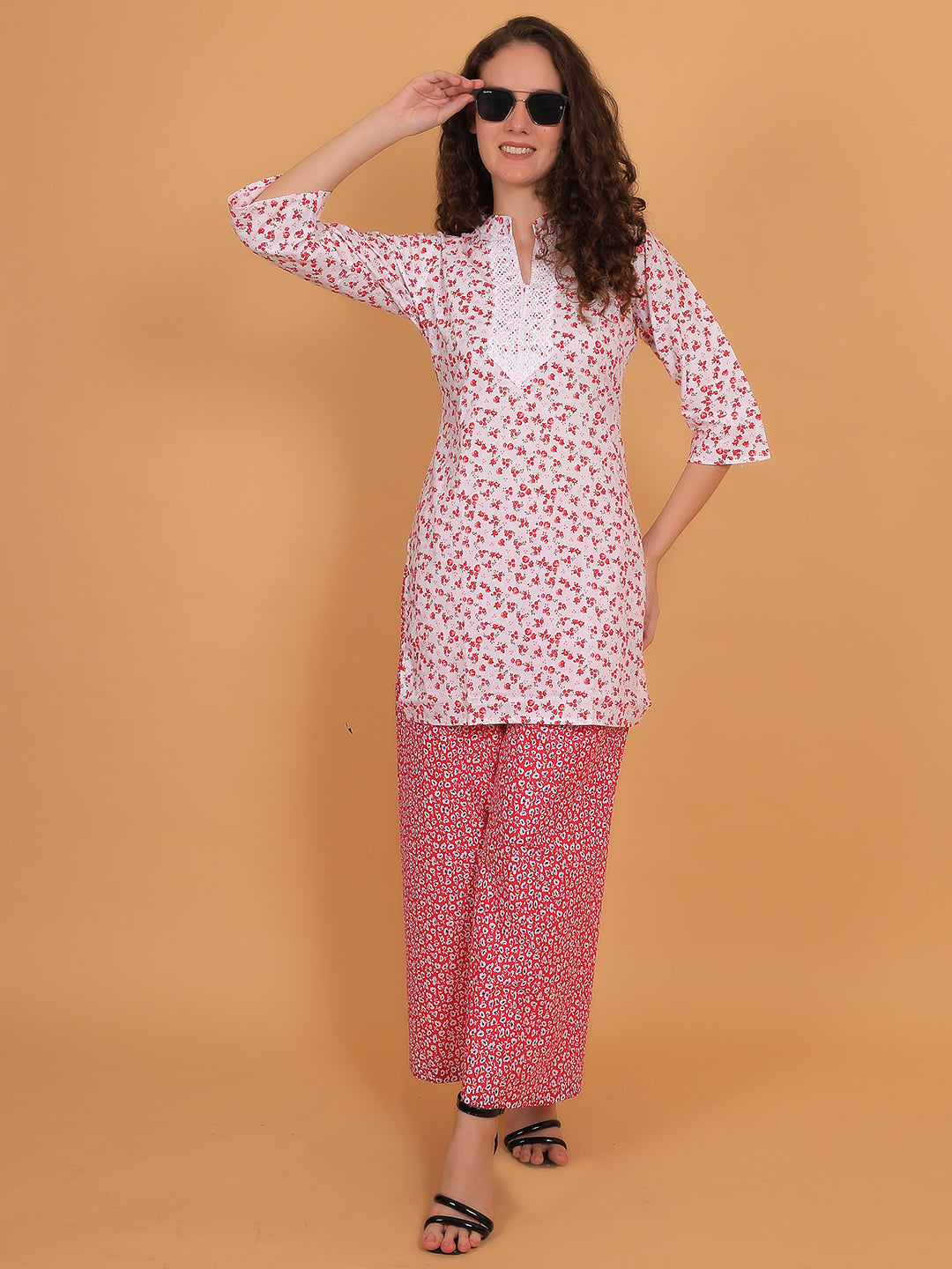 Women White & Red Floral Printed Cotton Kurta with Red Printed Palazzo & Side Pocket XL