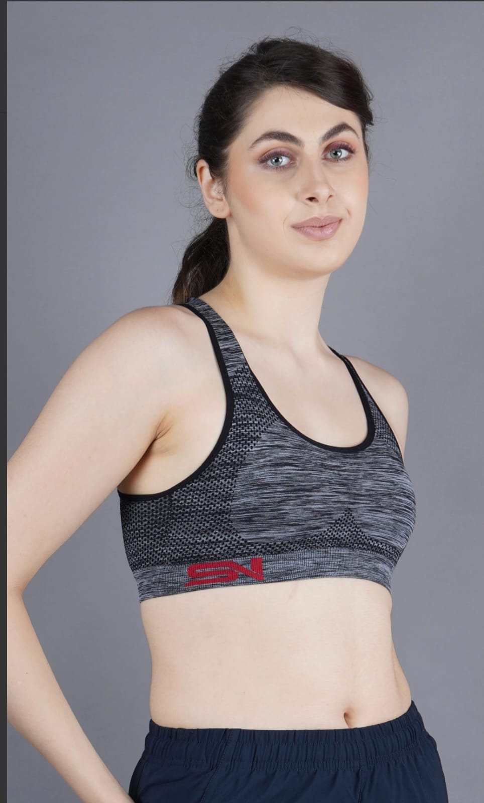 SHIV-NARESH Women Sports Bra Grey L