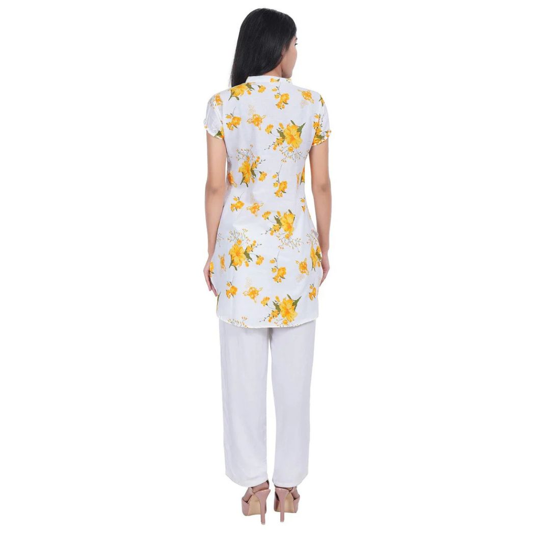 Women Yellow Printed Straight Kurta