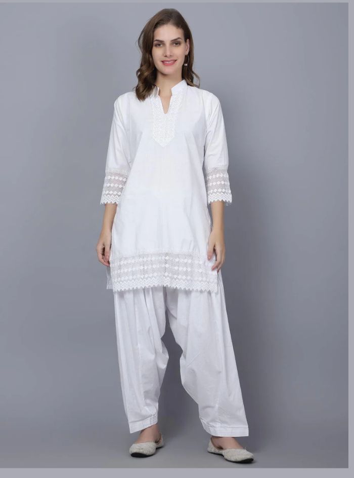 Pack of 2 Women Floral Print Cotton Blend Straight Kurta (Yellow, White)