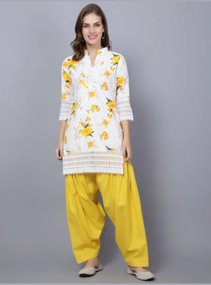 Pack of 2 Women Floral Print Cotton Blend Straight Kurta (Yellow, White)