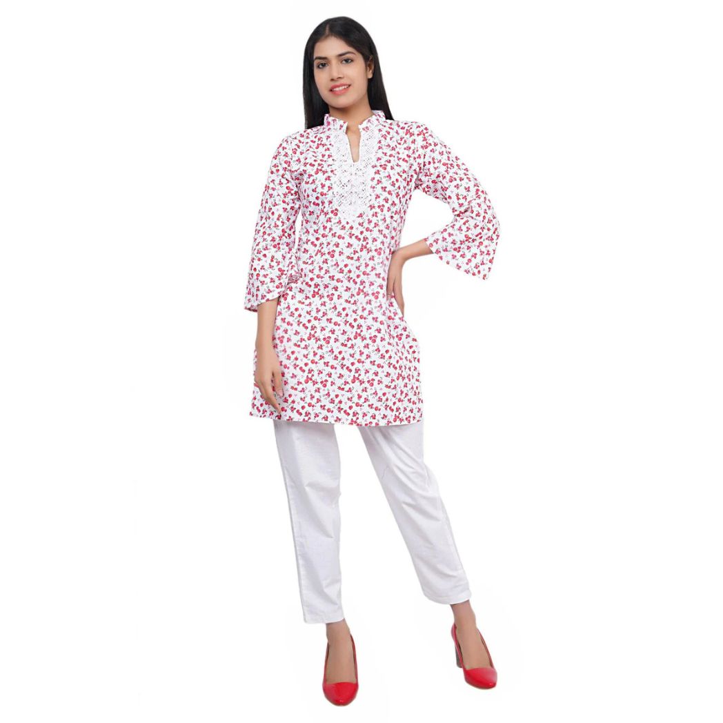 Women White and Red Floral Printed Straight Kurta