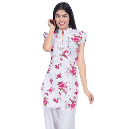Women Red Printed Straight Kurta