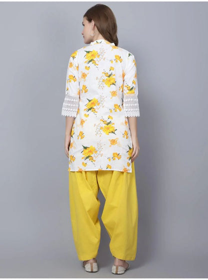 Pack of 2 Set Women Floral Print Cotton Blend Straight Kurta  (Yellow, Red)