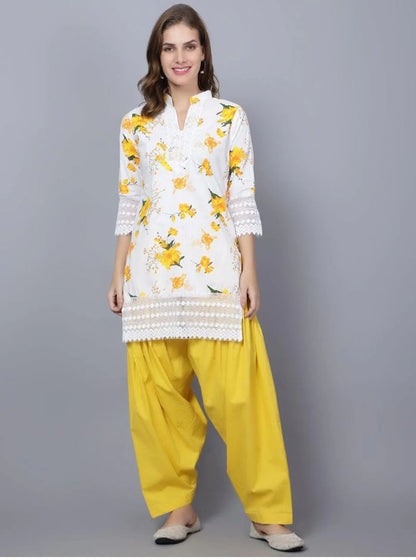 Pack of 2 Set Women Floral Print Cotton Blend Straight Kurta  (Yellow, Red)
