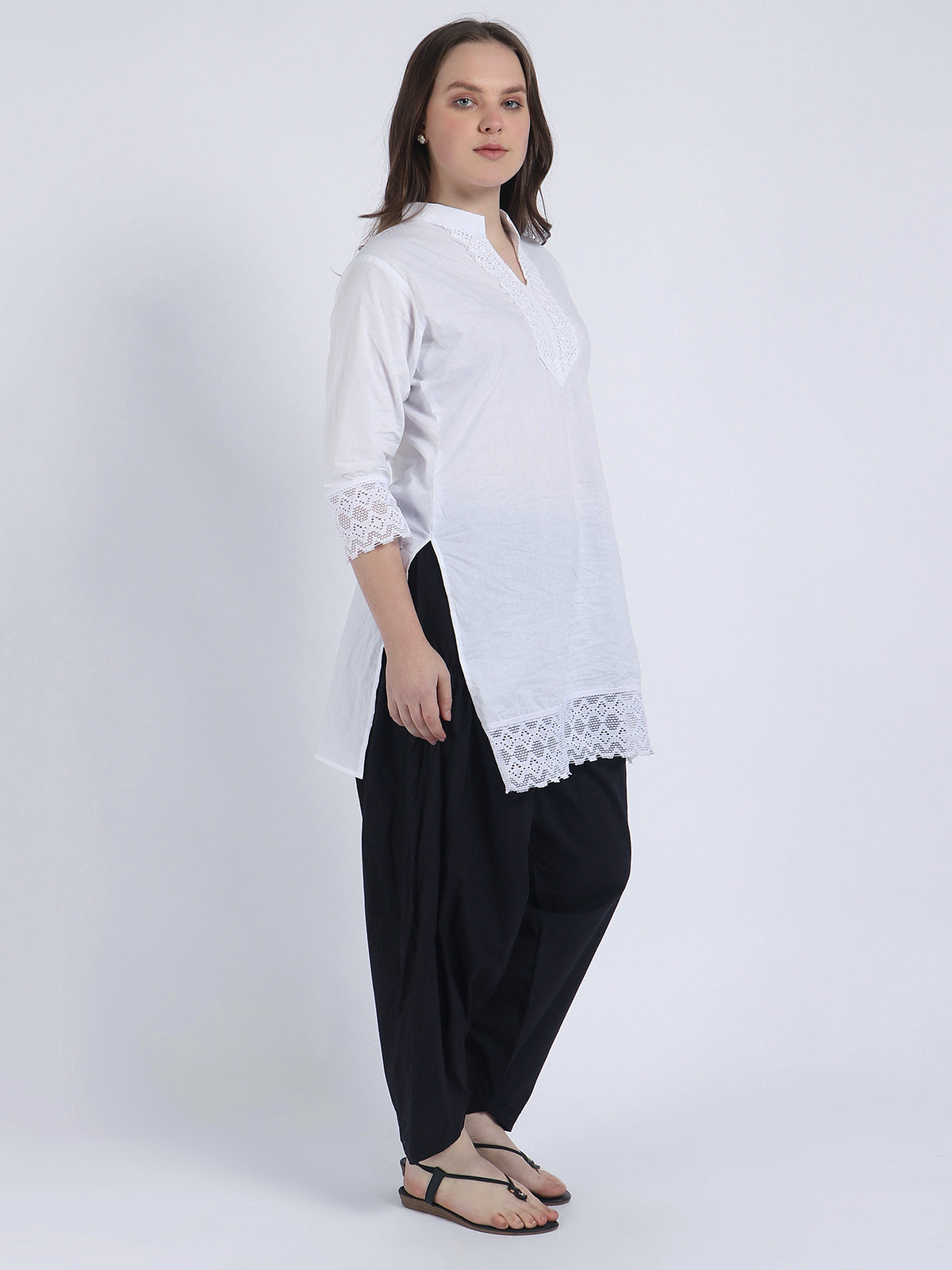Women Solid White Kurta and Black Salwar Set Pure Cotton