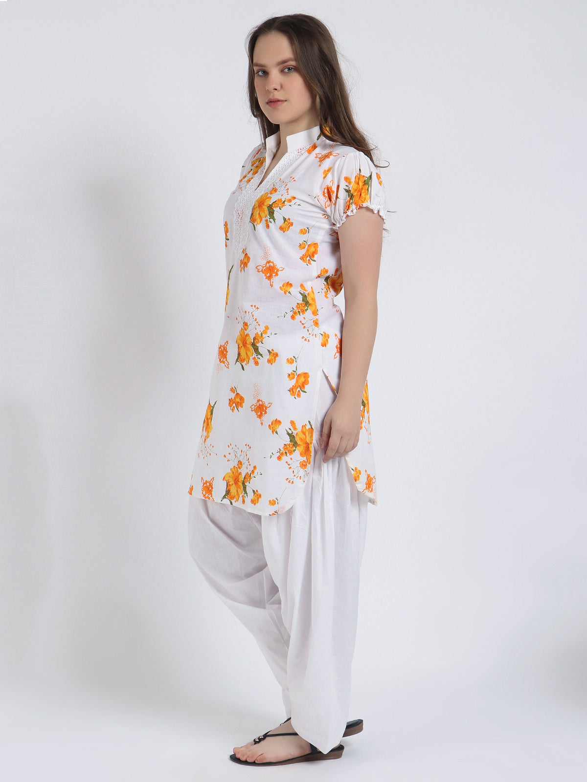 Women Printed Yellow Kurta and Salwar Set Pure Cotton