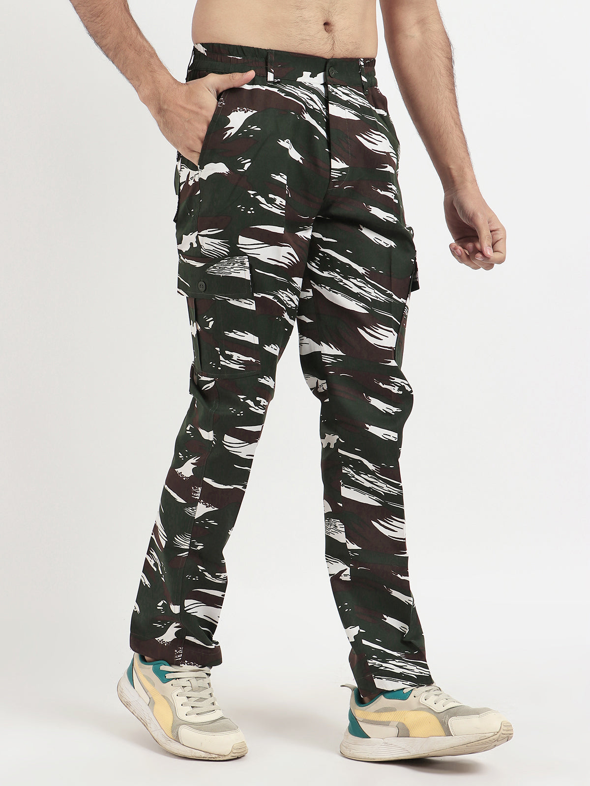 Present For Men Cotton Green Stylish Camouflage Pants for Every Adventure, commonly used in military and outdoor apparel