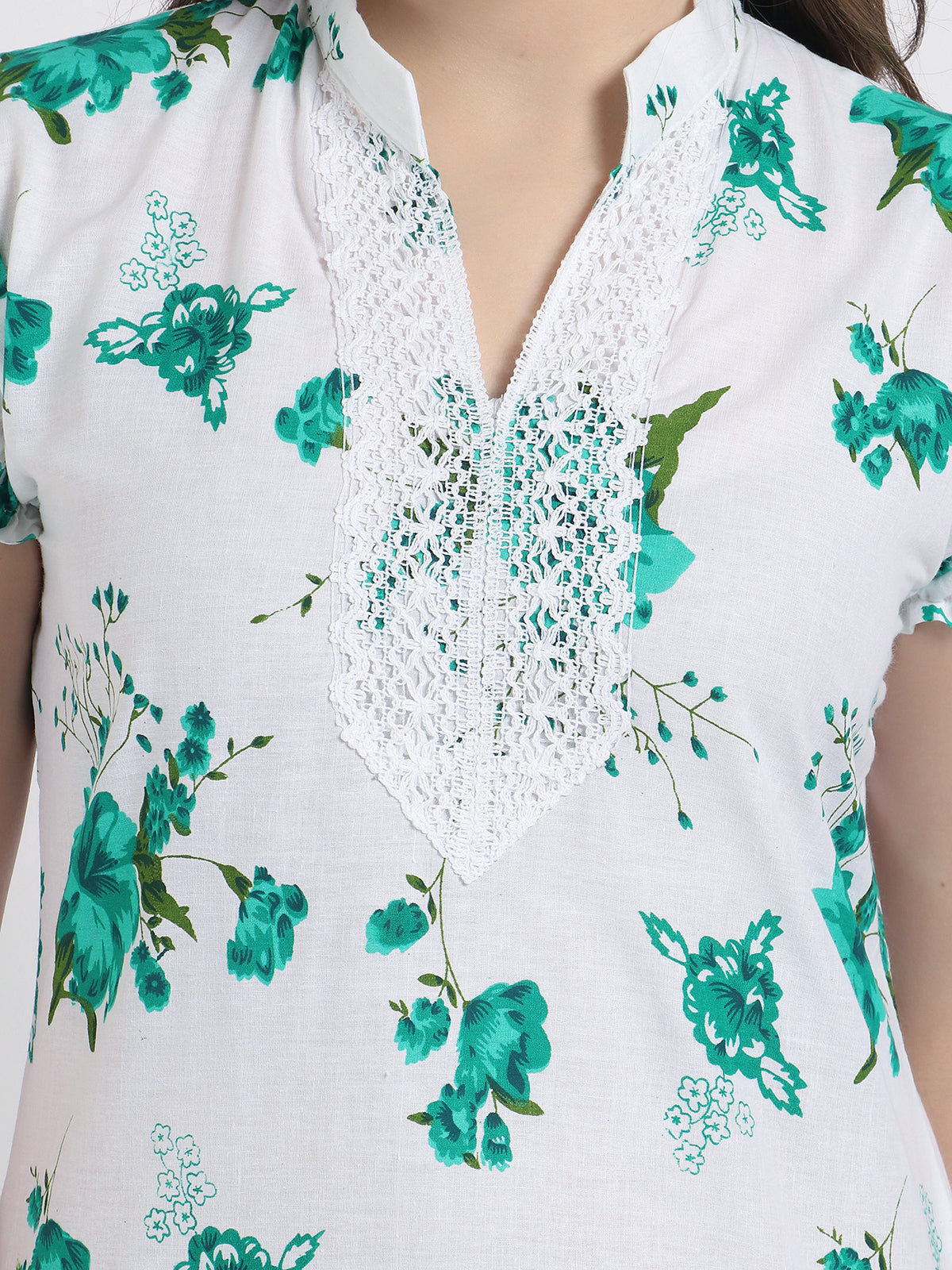 Women Printed Green Kurta and Salwar Set Pure Cotton