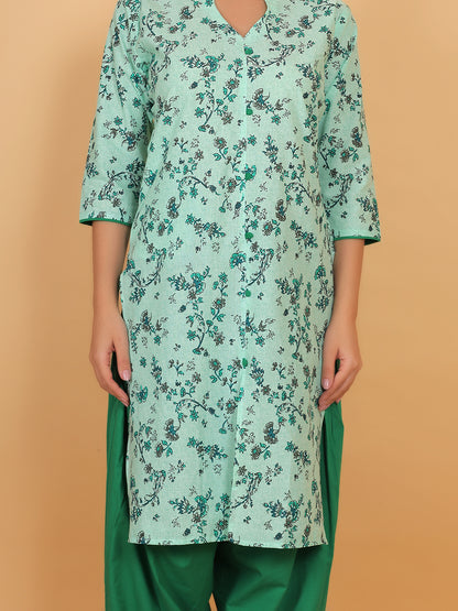 Trendzmy Women Green Floral Printed Cotton Kurti with One Side Pocket