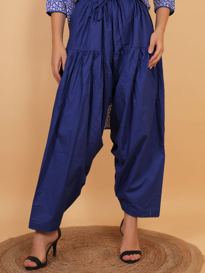 Trendzmy Women Blue Floral Printed Cotton Kurta with Solid Salwar