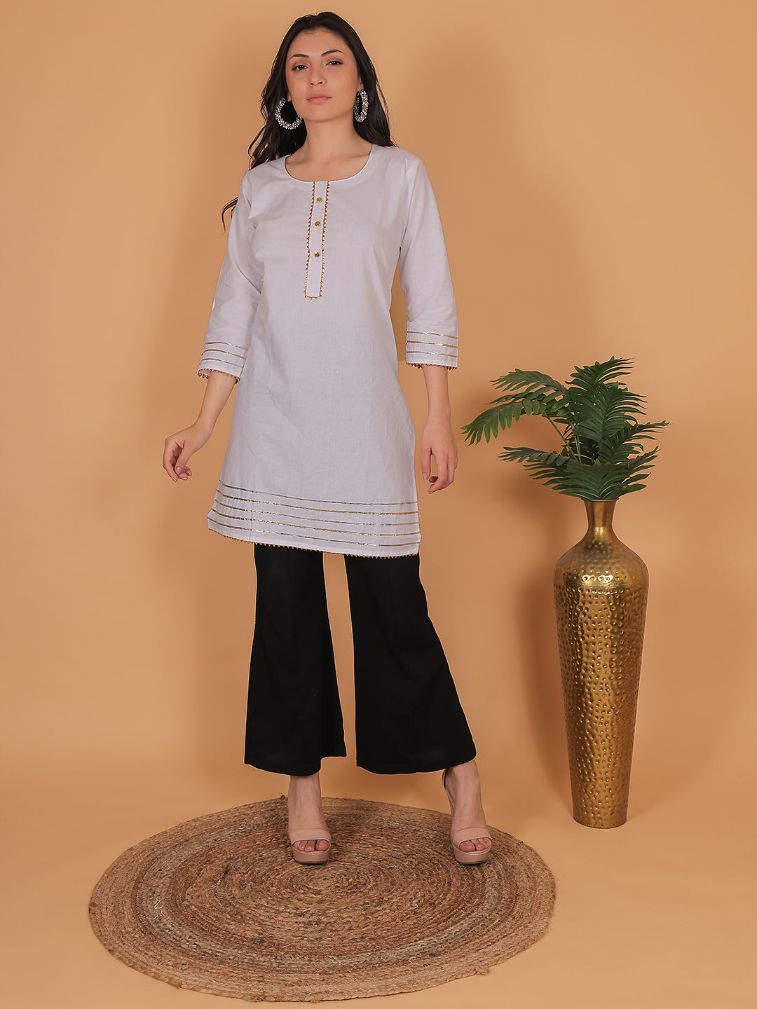 Women White Cotton Straight Kurti with Golden Detailing