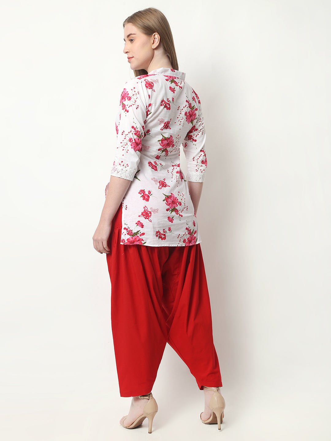 Women Printed Yellow Kurta and Salwar Set Pure Cotton