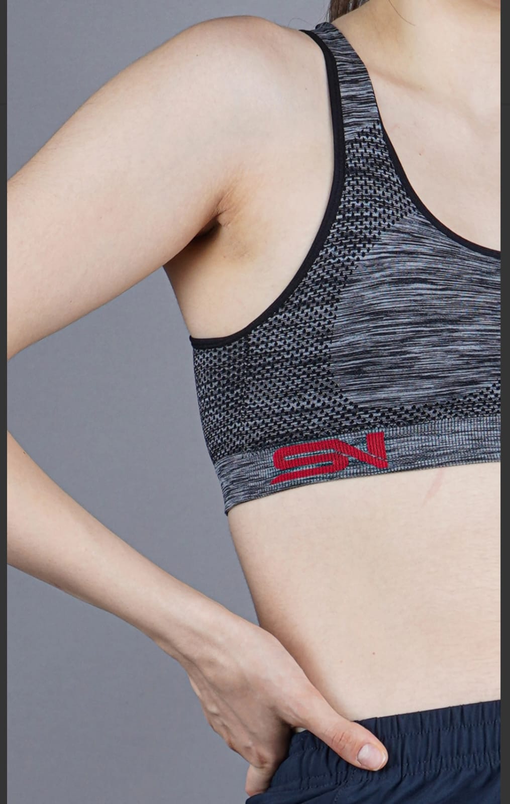 SHIV-NARESH Women Sports Bra Grey