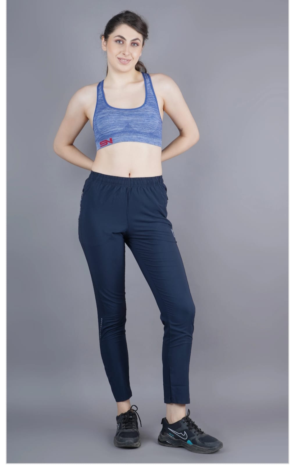 SHIV-NARESH Women Sports Bra Blue