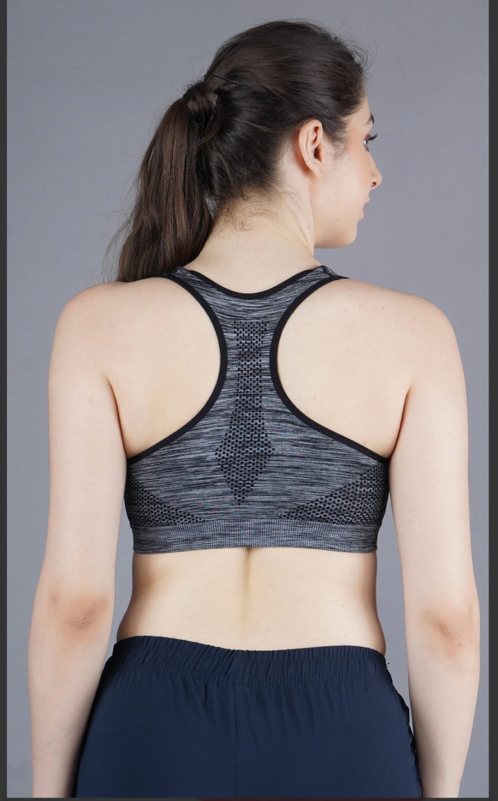 SHIV-NARESH Women Sports Bra Grey