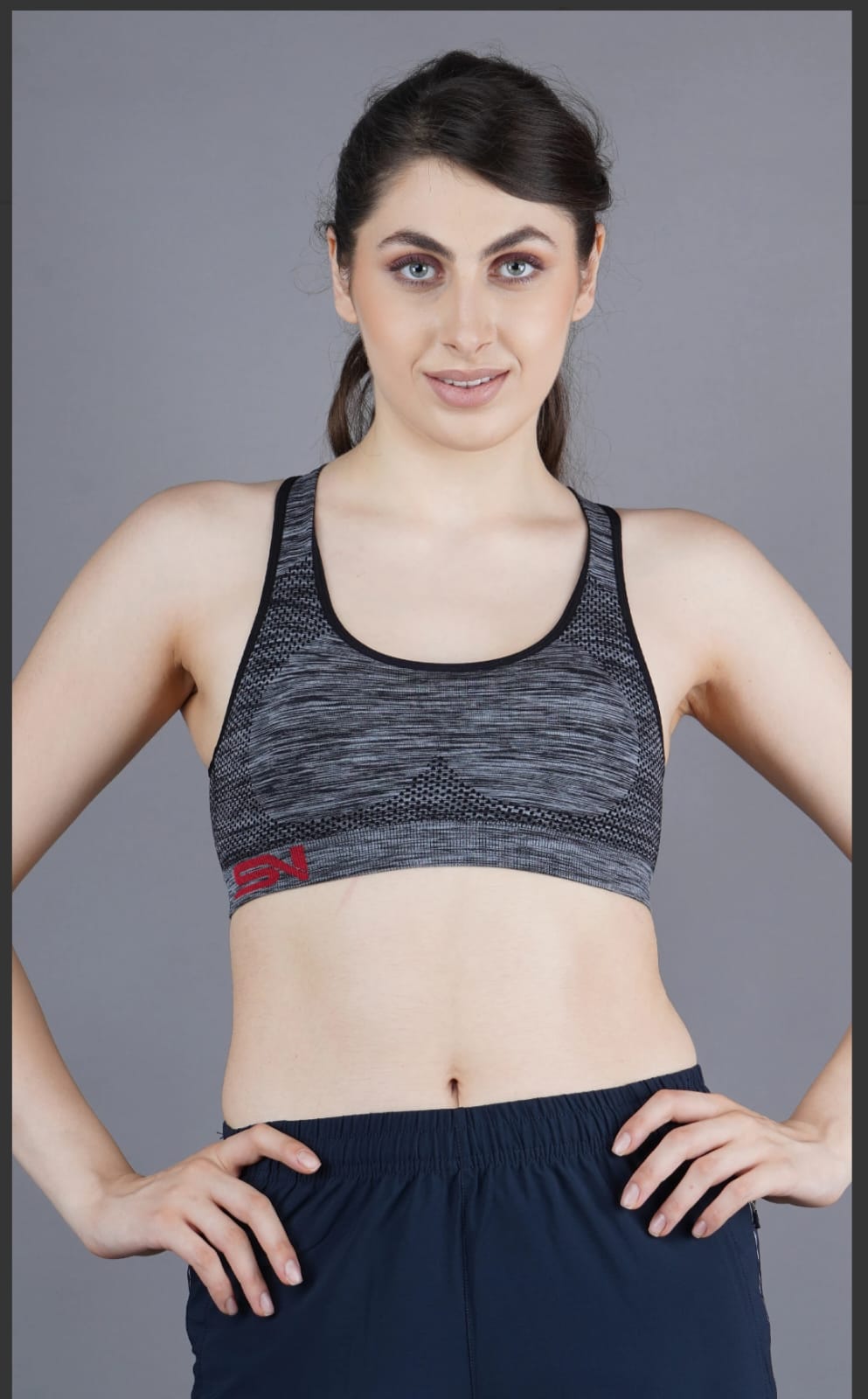 SHIV-NARESH Women Sports Bra Grey S