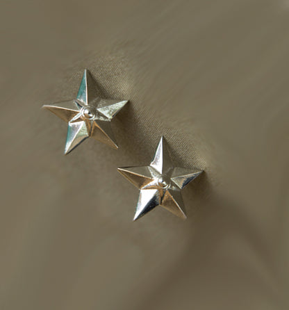 Trendzmy Star Silver PLAIN MODEL (1pair)